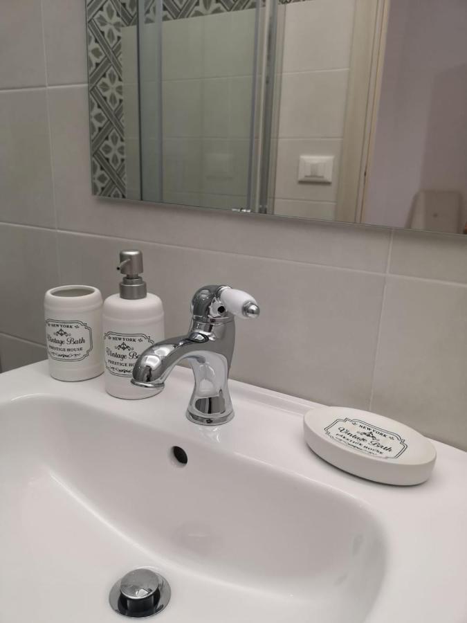 Le 3 Dee Bed & Breakfast Reggio Calabria Exterior photo